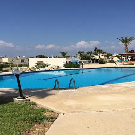 Apartment 14 In Coral Bay