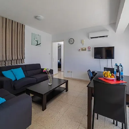 14 In Apartmán
