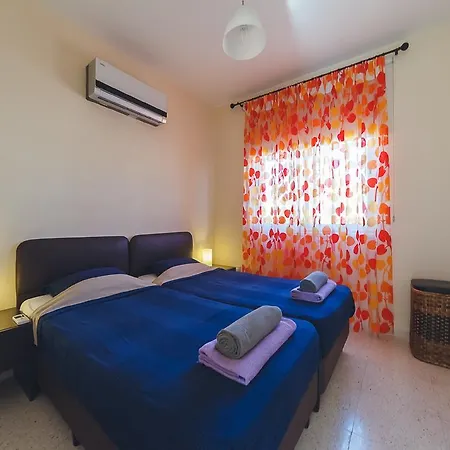 14 In Апартаменты *